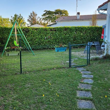 Gite Cosy Entre Bordeaux Et Lacanau Sainte-Hélène Kültér fotó