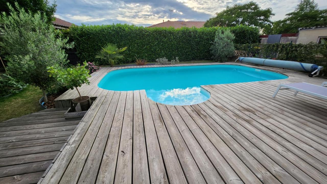 Gite Cosy Entre Bordeaux Et Lacanau Sainte-Hélène Kültér fotó